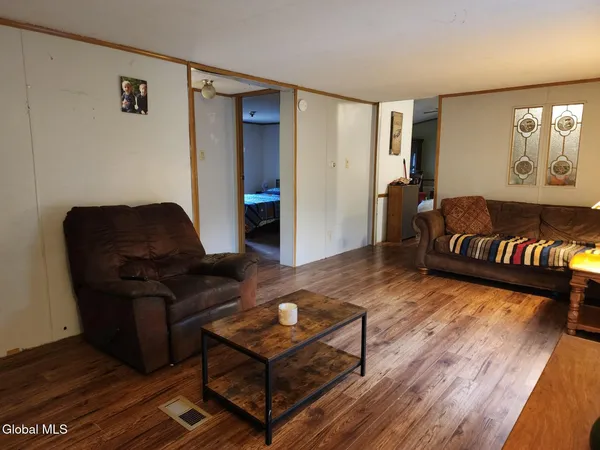 $189,999 | 1099 West Hill Road, Worcester, NY 12197