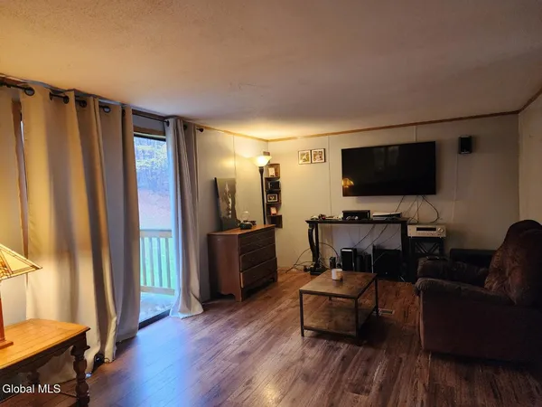 $189,999 | 1099 West Hill Road, Worcester, NY 12197