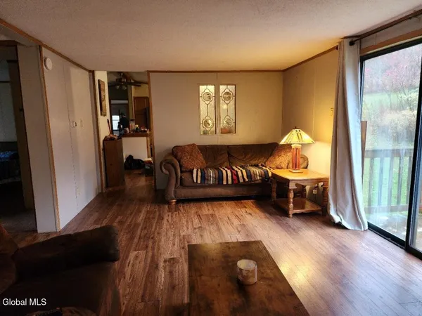 $189,999 | 1099 West Hill Road, Worcester, NY 12197