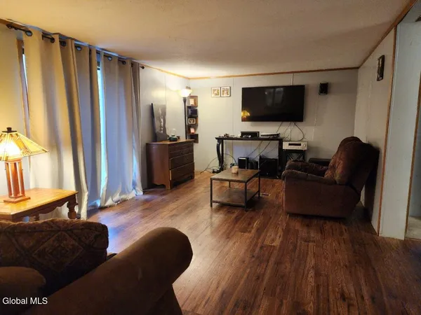 $189,999 | 1099 West Hill Road, Worcester, NY 12197