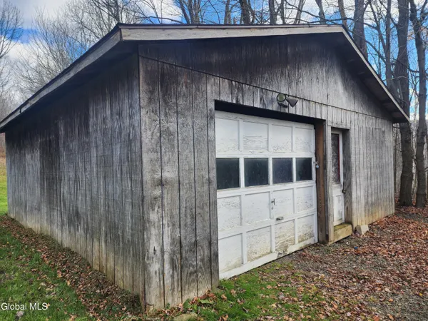 $189,999 | 1099 West Hill Road, Worcester, NY 12197