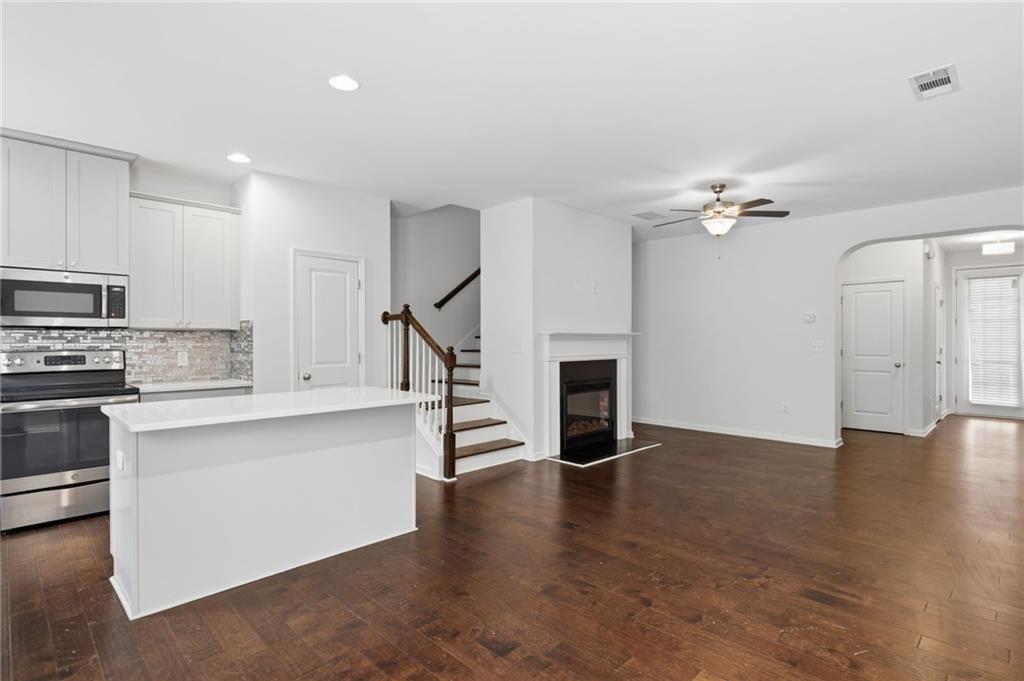 4917 Longview Walk Decatur, GA 30035 - Photo 5 of 24