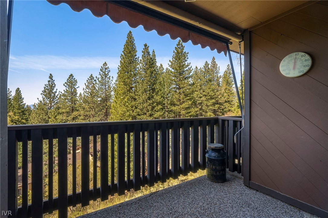 335 Ski Way, Unit 337 Incline Village, NV 89451 - Photo 22 of 23 a view of a porch