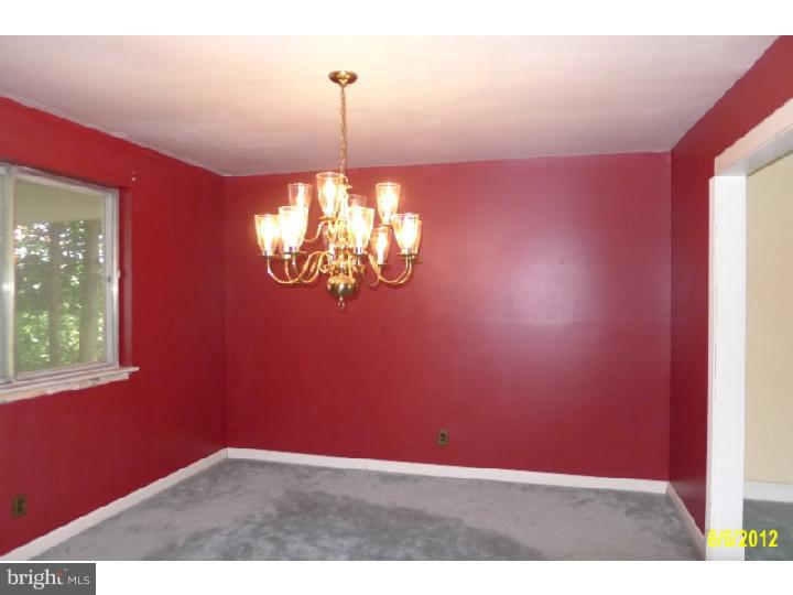 607 Warwick Road Fairless Hills, PA 19030 - Photo 5 of 19 Dining Room