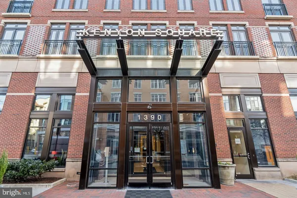 $2,250 | 1390 Kenyon Street Northwest, Unit 319, Washington, DC 20010