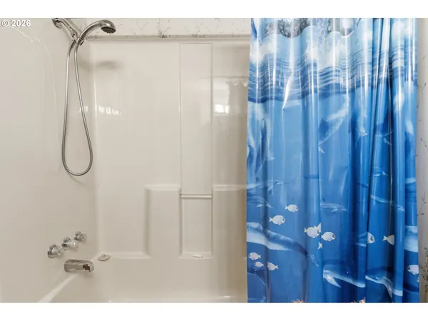 $87,700 | 1800 Lakewood Court, Unit 161, Eugene, OR 97402