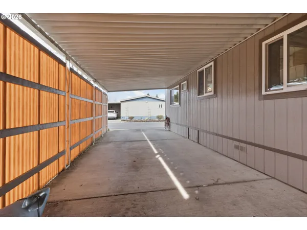 $87,700 | 1800 Lakewood Court, Unit 161, Eugene, OR 97402