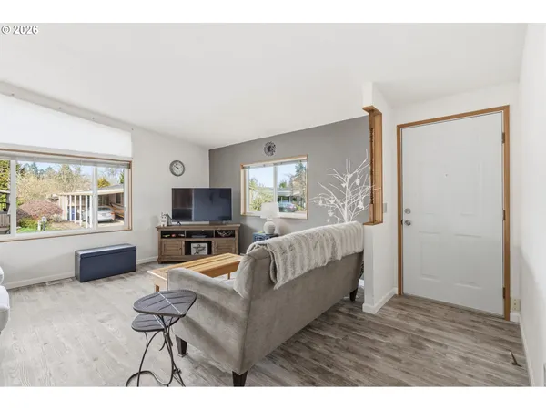 $87,700 | 1800 Lakewood Court, Unit 161, Eugene, OR 97402