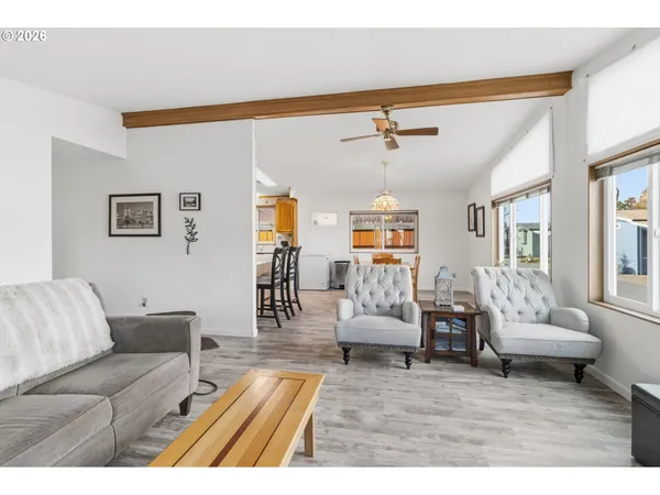 $87,700 | 1800 Lakewood Court, Unit 161, Eugene, OR 97402