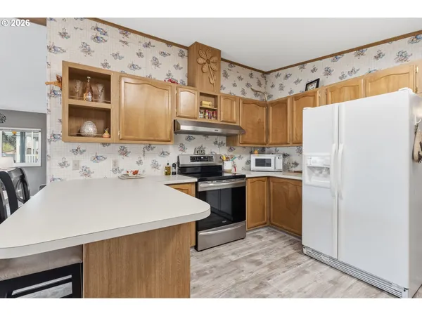 $87,700 | 1800 Lakewood Court, Unit 161, Eugene, OR 97402