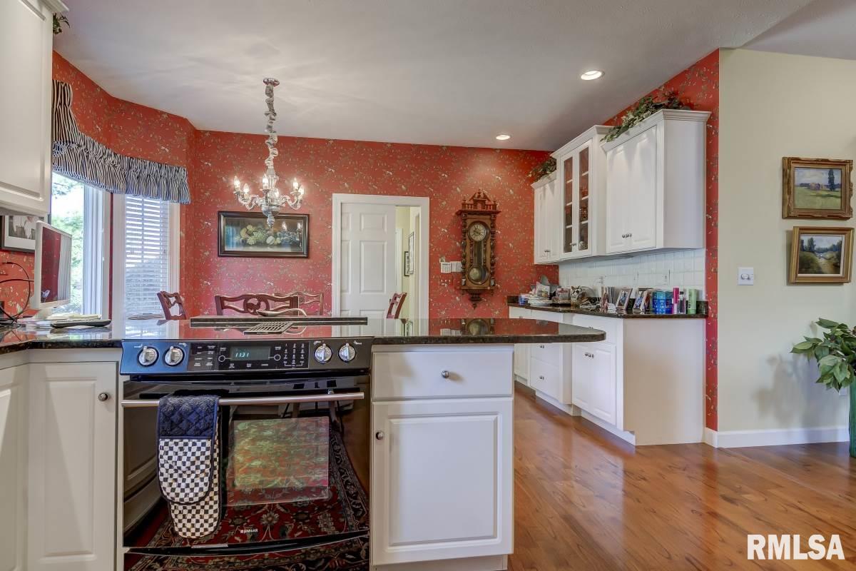 1916 Turnberry Court Springfield, IL 62704 - Photo 11 of 36
