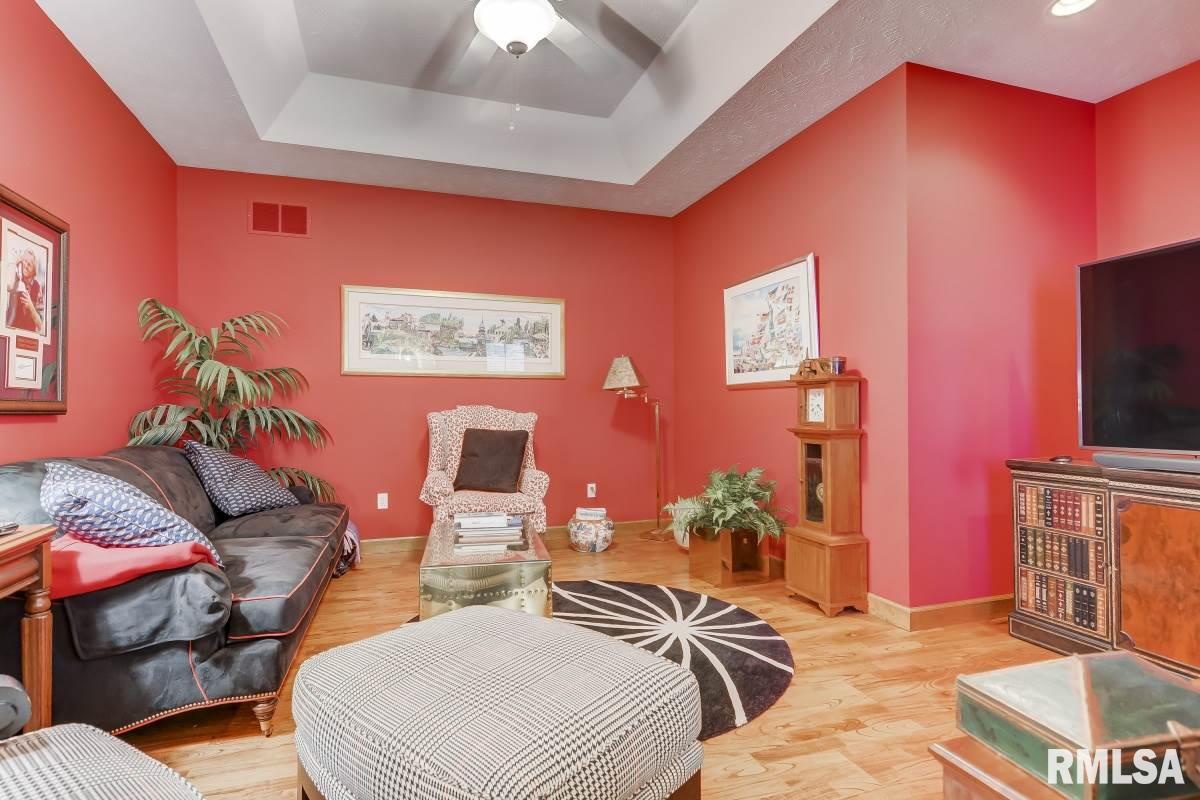 1916 Turnberry Court Springfield, IL 62704 - Photo 15 of 36