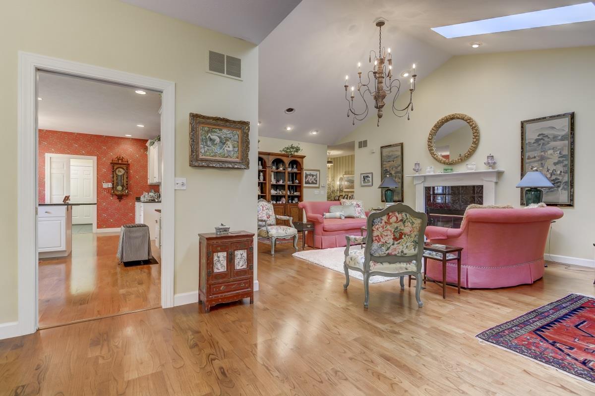 1916 Turnberry Court Springfield, IL 62704 - Photo 3 of 36