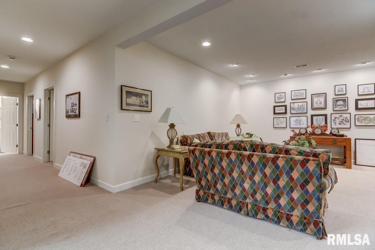 1916 Turnberry Court Springfield, IL 62704 - Photo 25 of 36