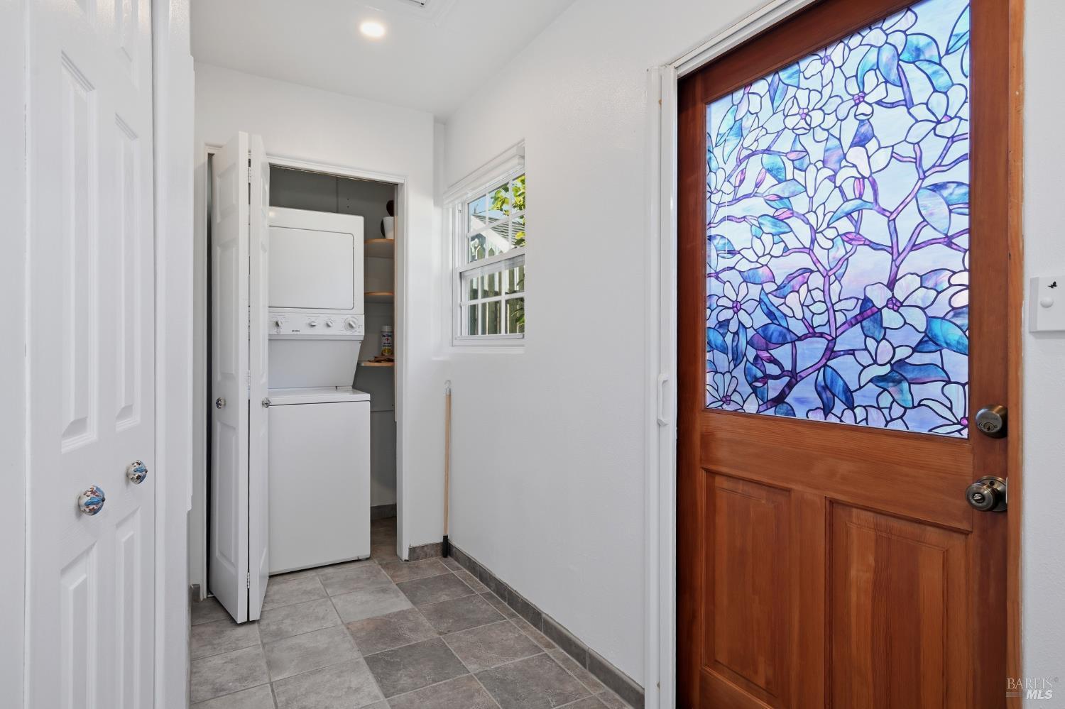 505 Palm Street Santa Rosa, CA 95404 - Photo 15 of 24 Laundry room just off of the kitchen