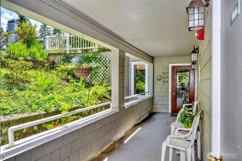 $355,000 | 4117 Providence Point Drive Southeast, Unit 1002, Issaquah, WA 98029