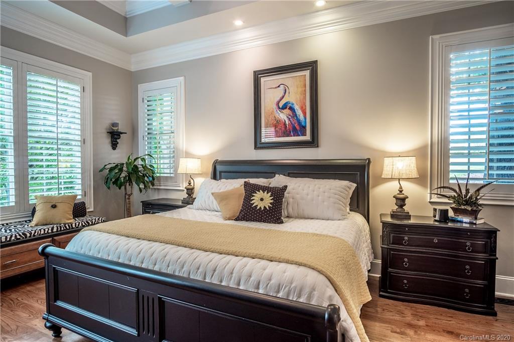 14027 Point Lookout Road Charlotte, NC 28278 - Photo 13 of 39 Gallery Image 13