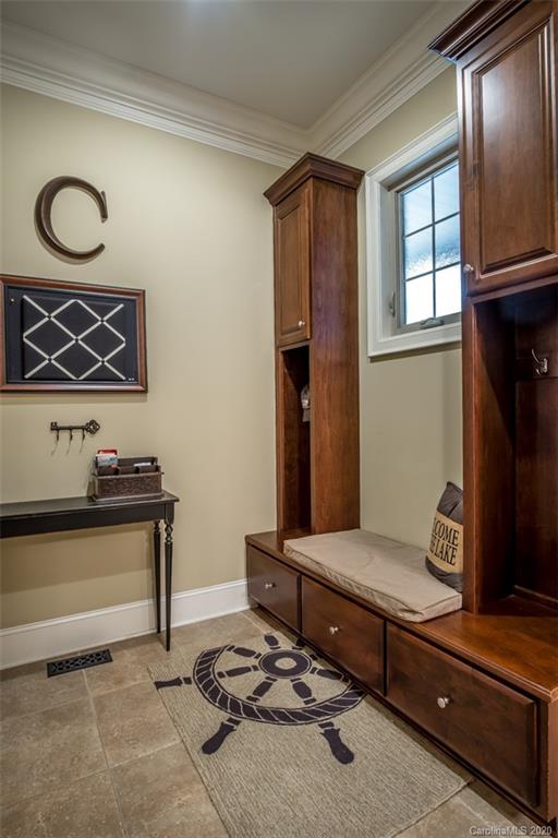 14027 Point Lookout Road Charlotte, NC 28278 - Photo 22 of 39 Gallery Image 22