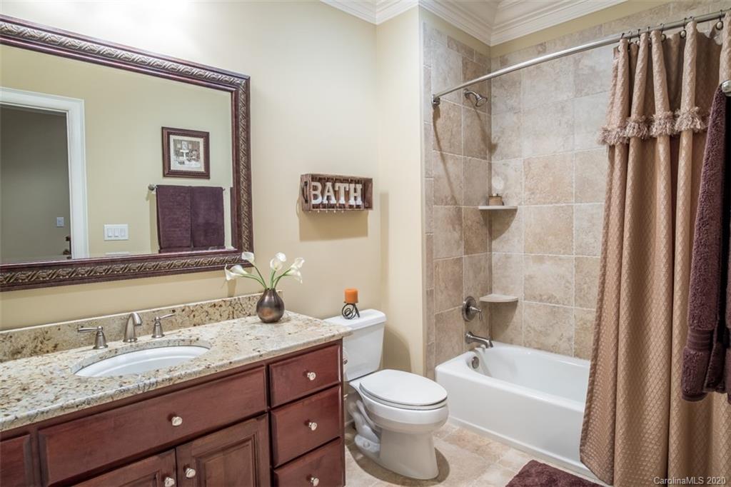 14027 Point Lookout Road Charlotte, NC 28278 - Photo 26 of 39 Gallery Image 26