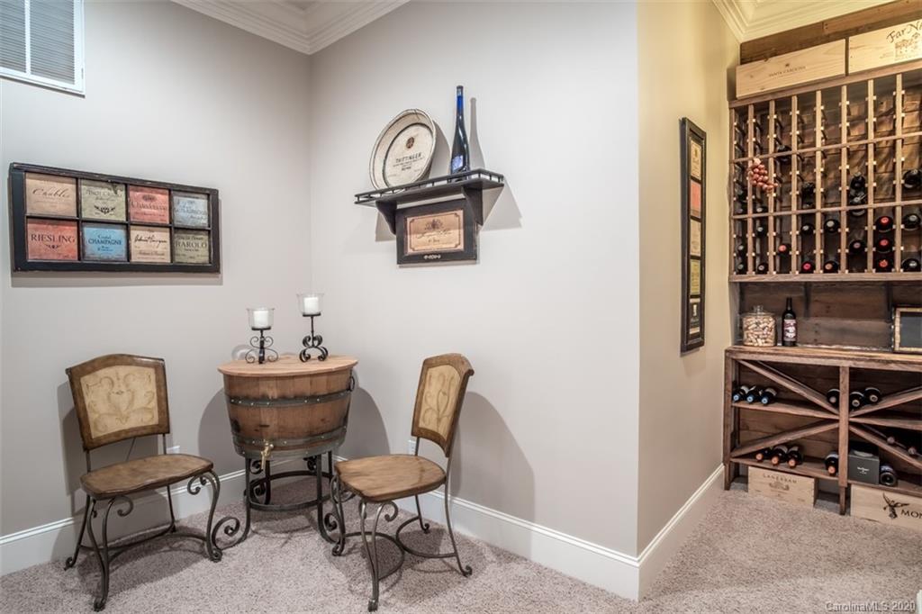 14027 Point Lookout Road Charlotte, NC 28278 - Photo 33 of 39 Gallery Image 33