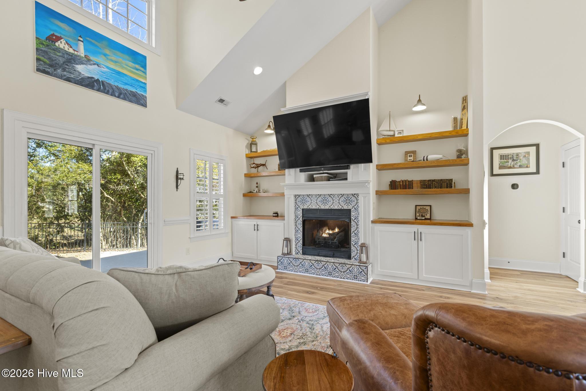 378 Aster Place Hampstead, NC 28443 - Photo 10 of 64 Living Room