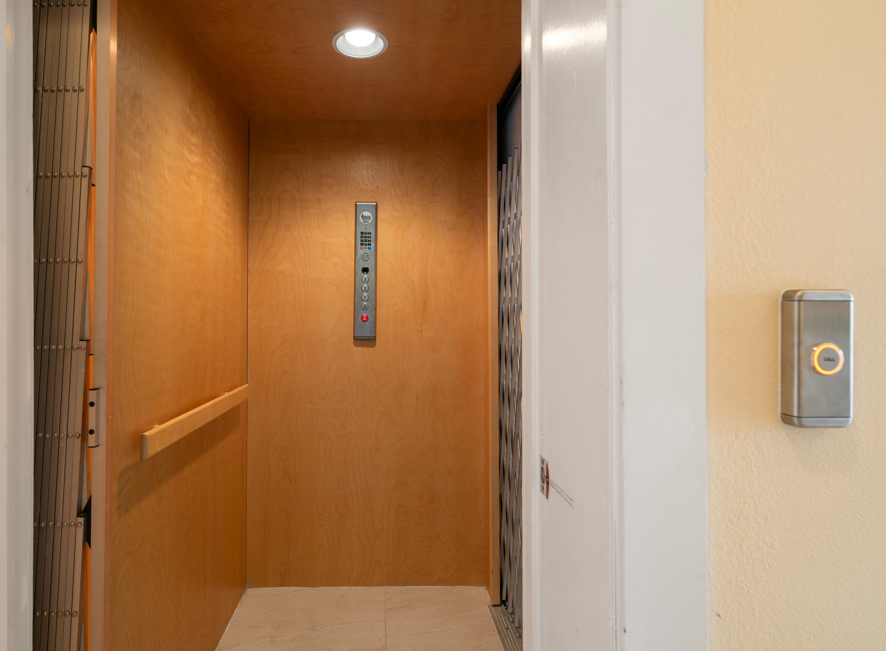 52 Andros Road Key Largo, FL 33037 - Photo 20 of 66 Elevator