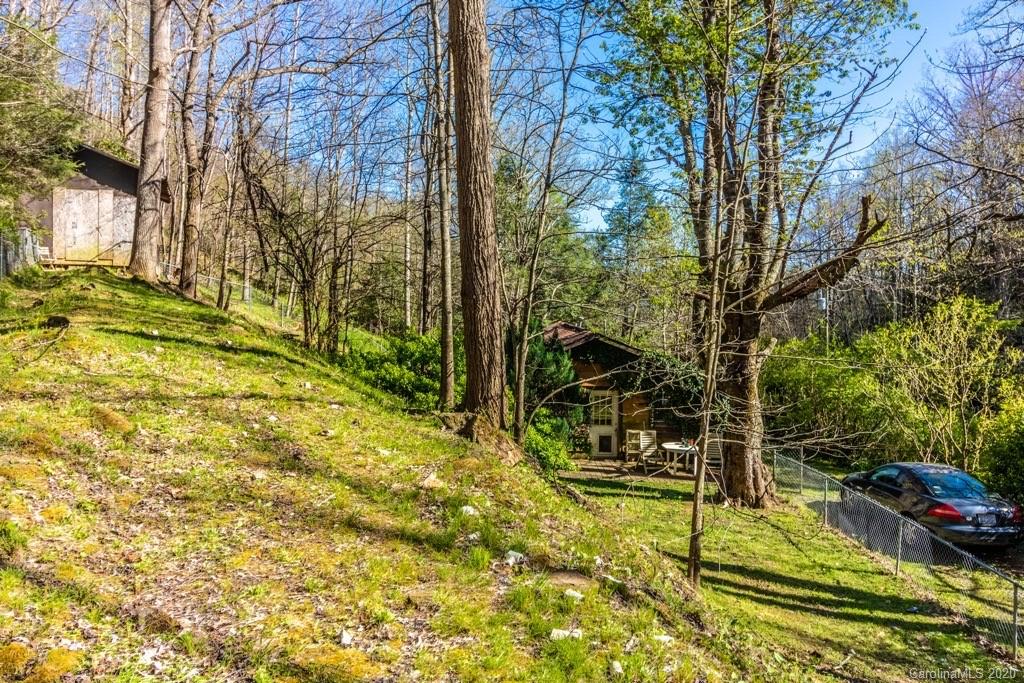 599 Long Branch Road Swannanoa, NC 28778 - Photo 34 of 38 Gallery Image 34