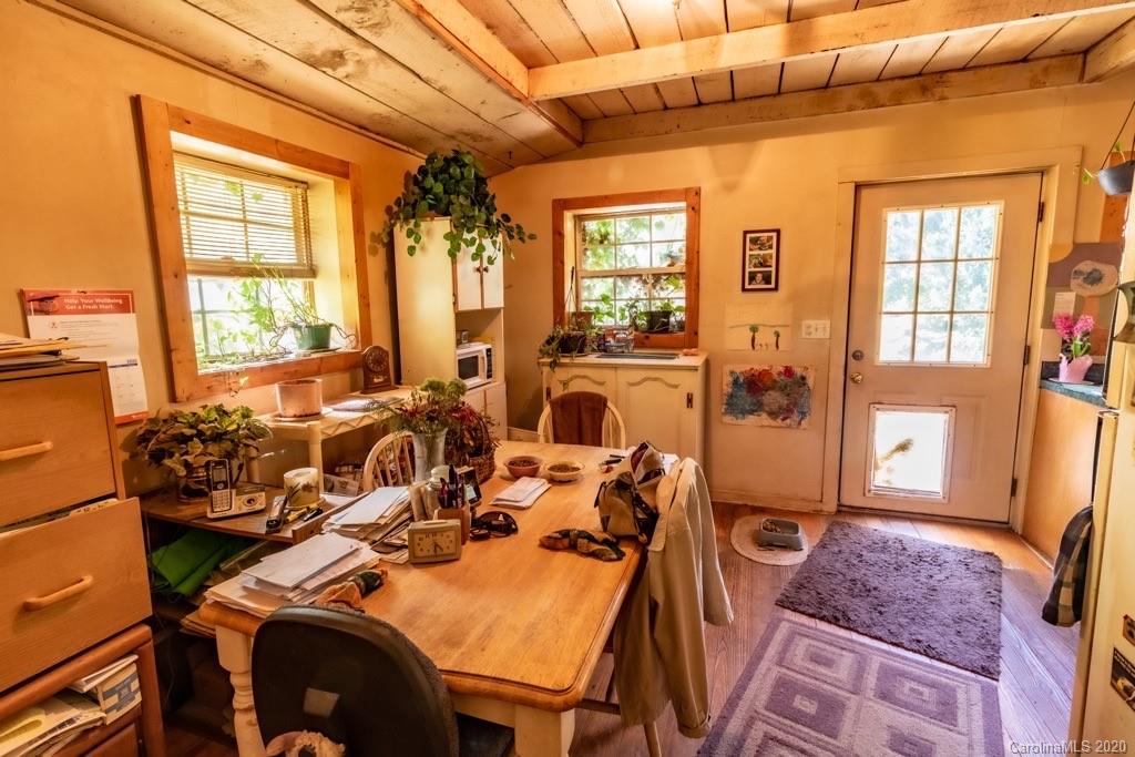 599 Long Branch Road Swannanoa, NC 28778 - Photo 6 of 38 Gallery Image 6