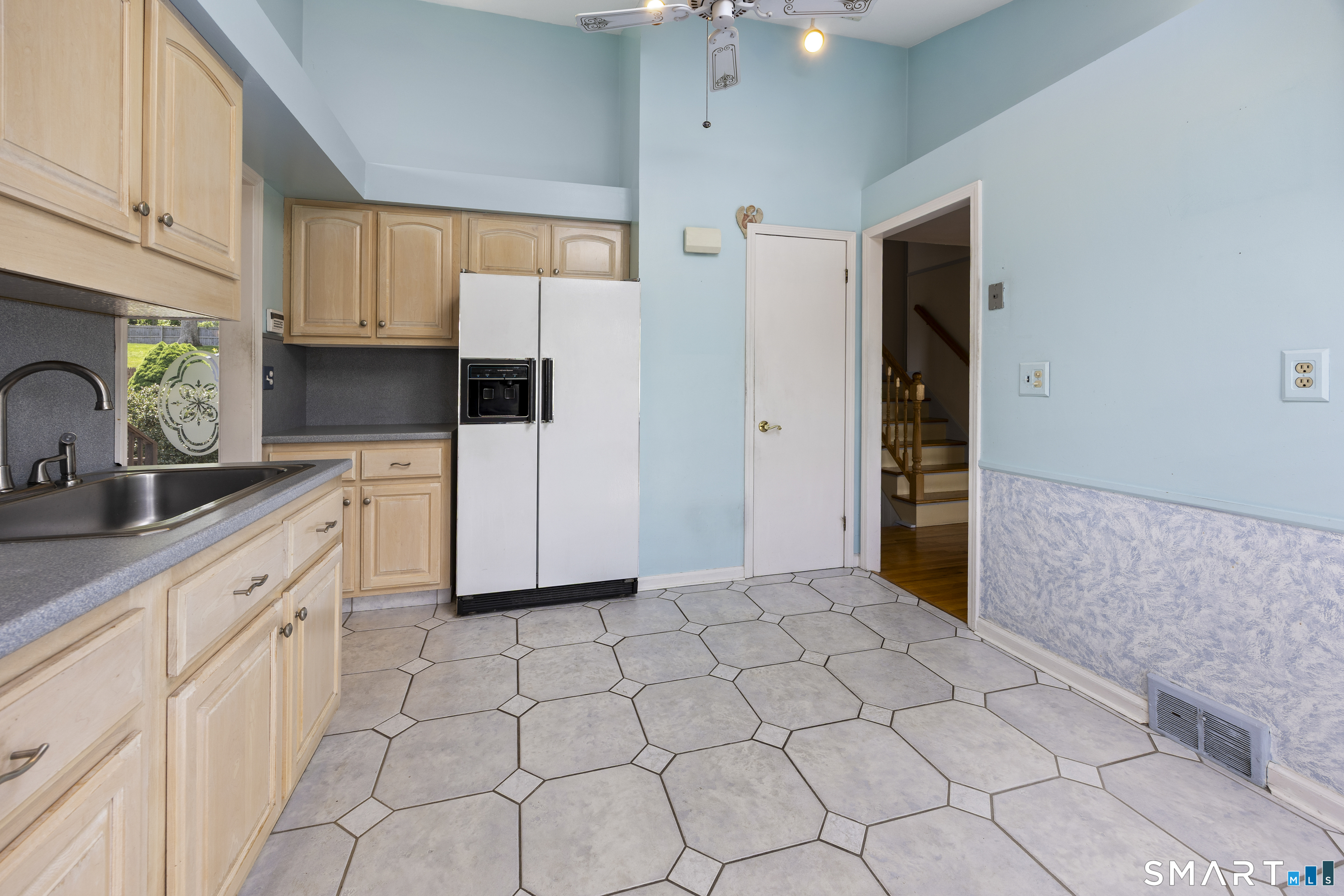 6 Virginia Road North Branford, CT 06471 - Photo 5 of 33