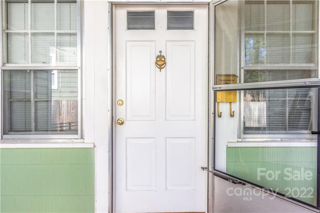 1717 Club Road Charlotte, NC 28205 - Photo 12 of 23 Gallery Image 12