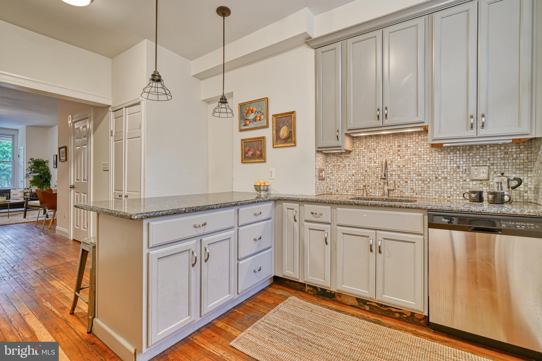 4129 Falls Road Baltimore, MD 21211 - Photo 18 of 47 Gallery Image 18