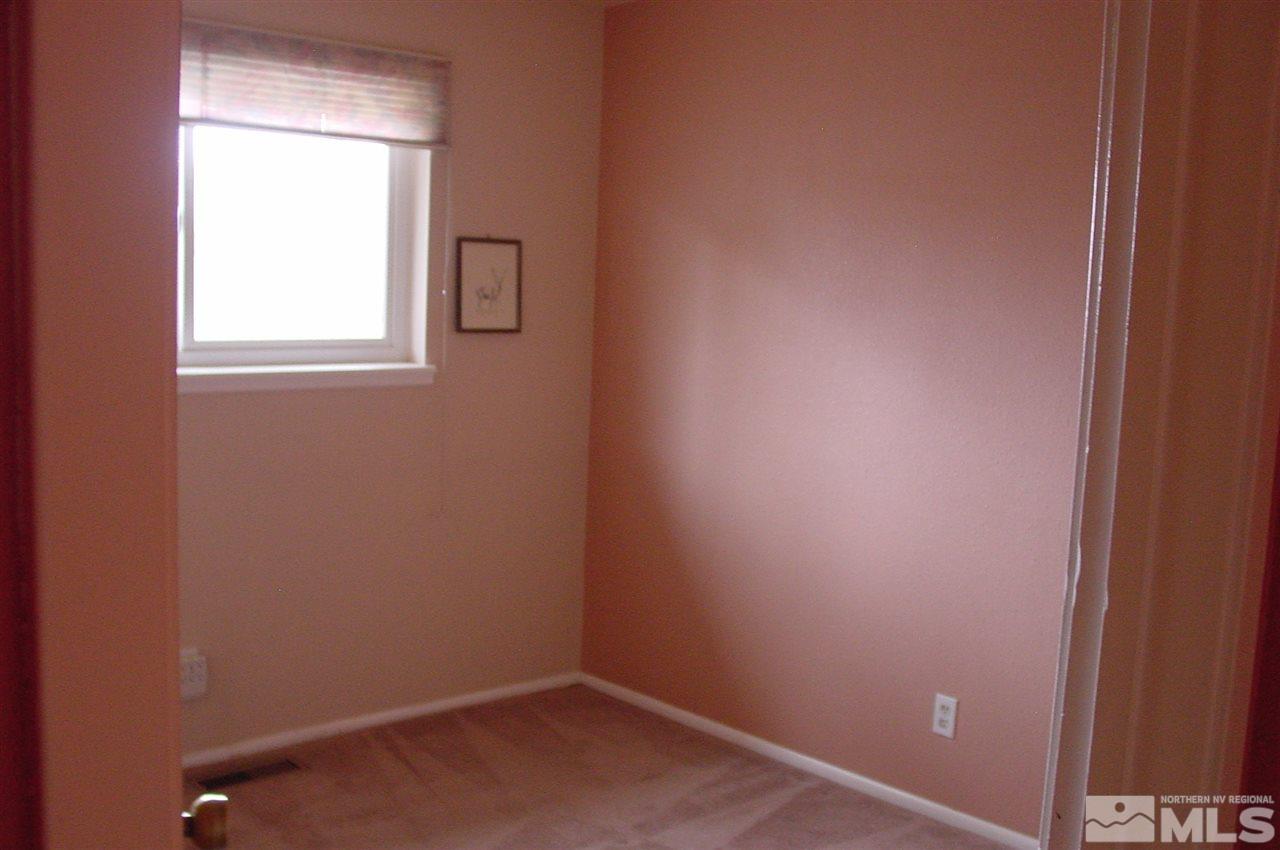 1470 Rayburn Drive Reno, NV 89503 - Photo 20 of 24 Photo 20