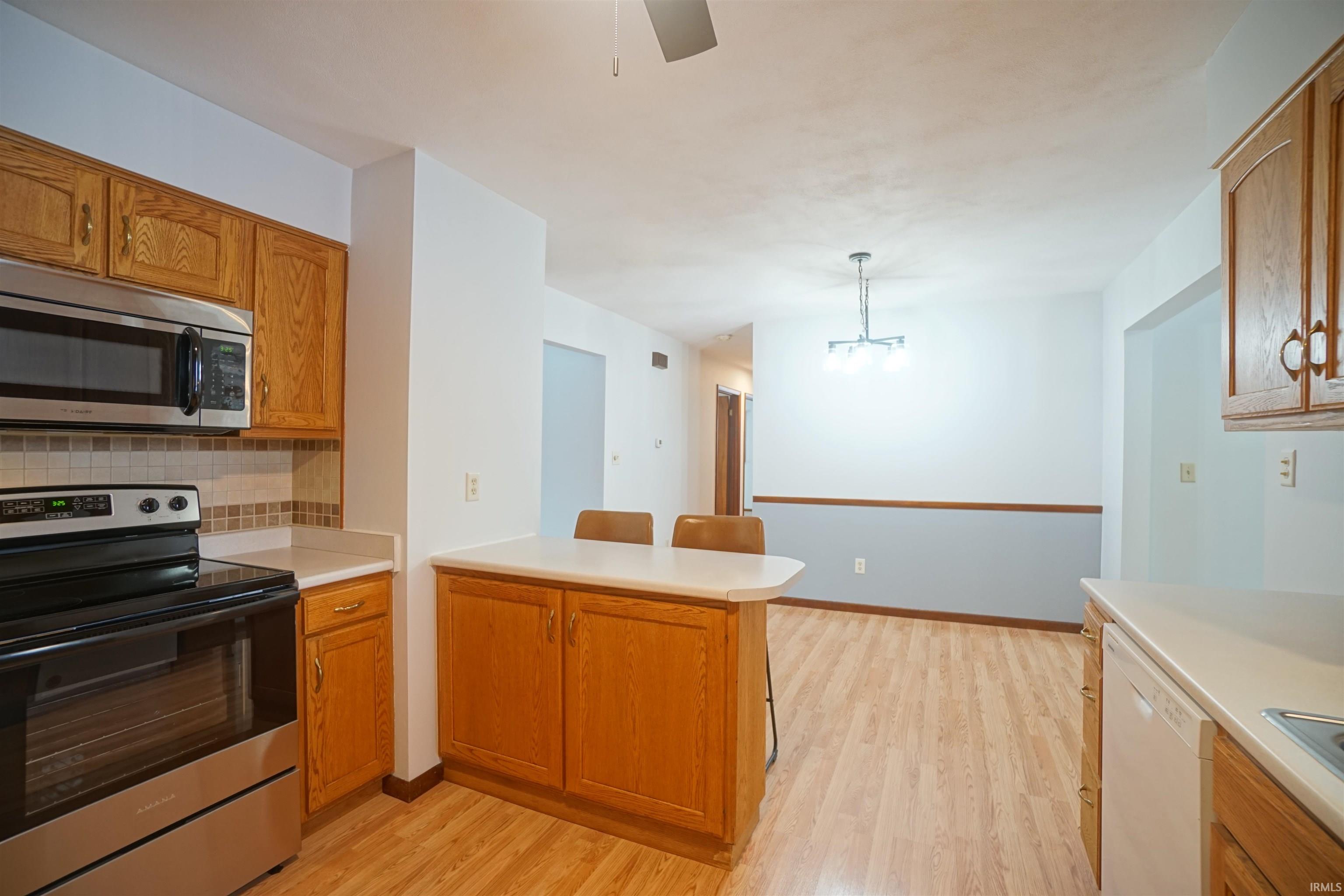 2599 East Robby Drive Warsaw, IN 46580 - Photo 7 of 34