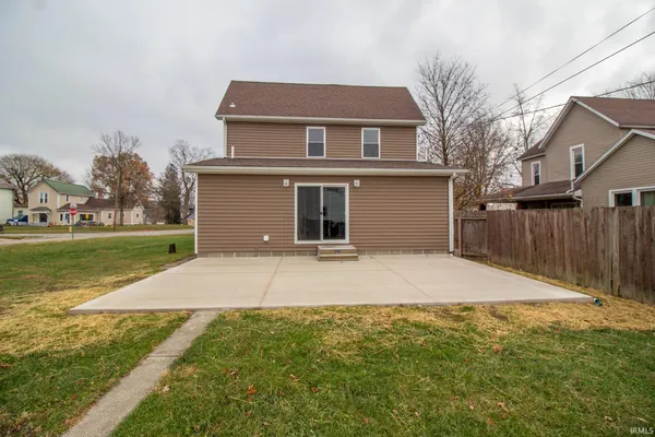 $269,900 | 504 South Meridian Street, Winchester, IN 47394