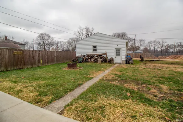 $269,900 | 504 South Meridian Street, Winchester, IN 47394