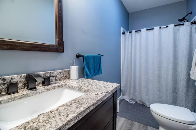 $269,900 | 504 South Meridian Street, Winchester, IN 47394