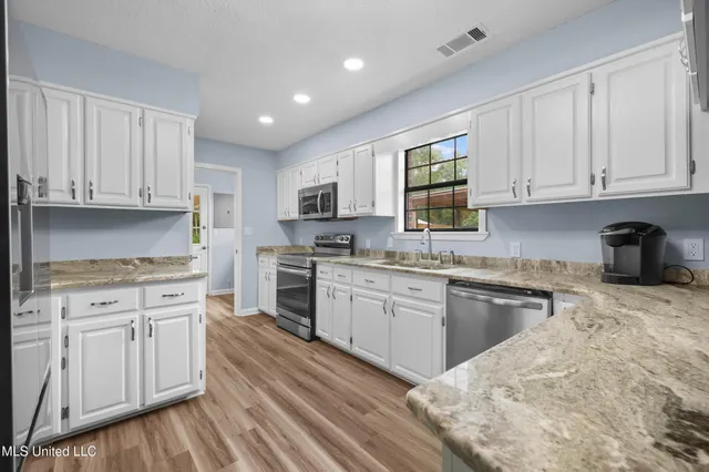 $545,000 | 2134 Crenshaw Road, Lucedale, MS 39452