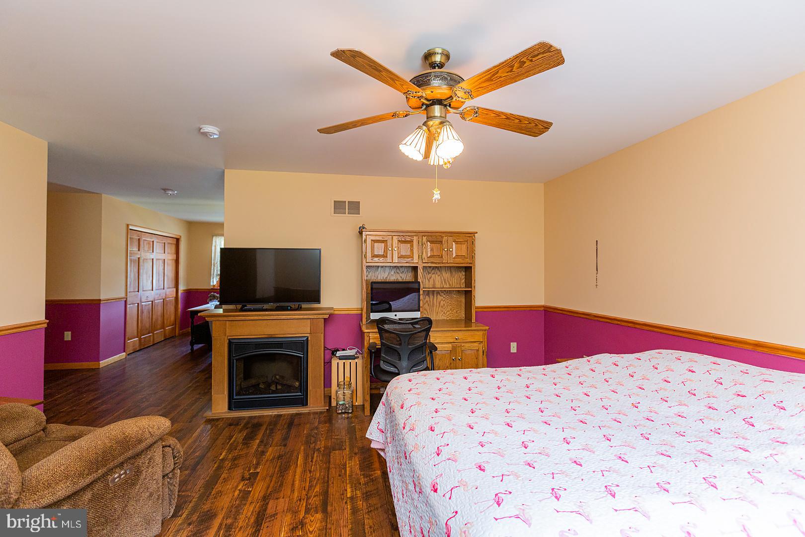301 Raspberry Road Leola, PA 17540 - Photo 37 of 59 Laminate flooring though out w/ceiling fans