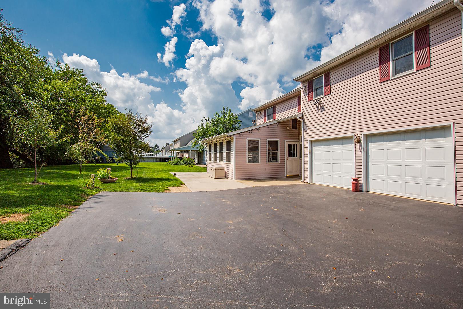 301 Raspberry Road Leola, PA 17540 - Photo 6 of 59 room for lots of cars or play a game of basketball