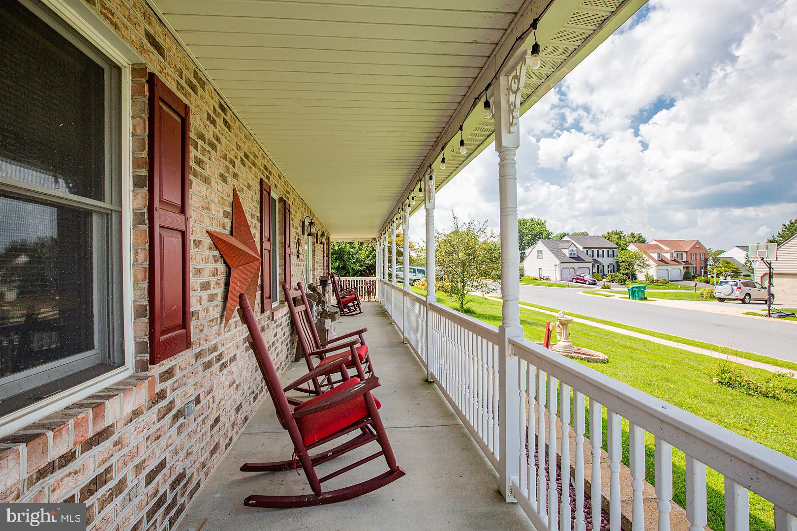301 Raspberry Road Leola, PA 17540 - Photo 7 of 59 Front covered patio