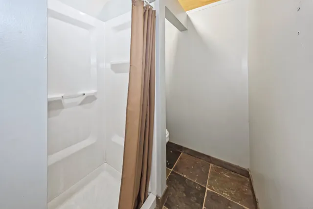 a bathroom with a bathtub