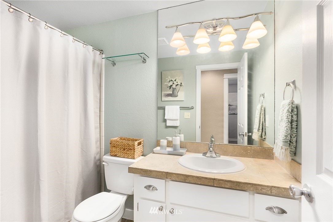 2918 York Road Lynnwood, WA 98087 - Photo 14 of 24 Gallery Image 14