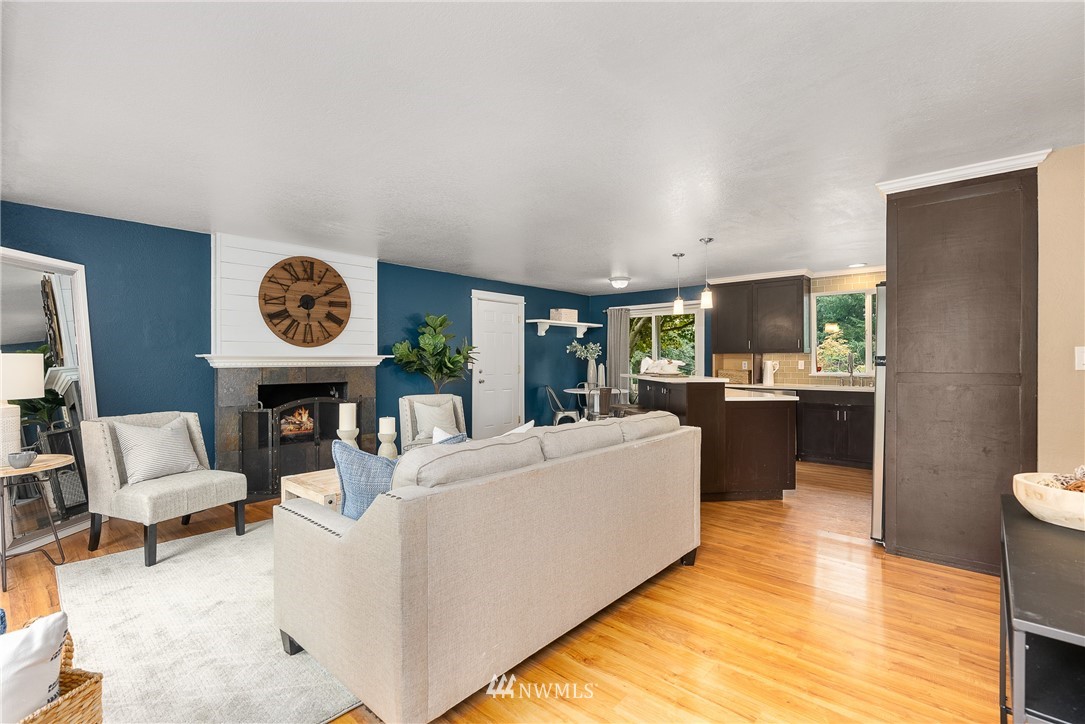 2918 York Road Lynnwood, WA 98087 - Photo 4 of 24 Gallery Image 4