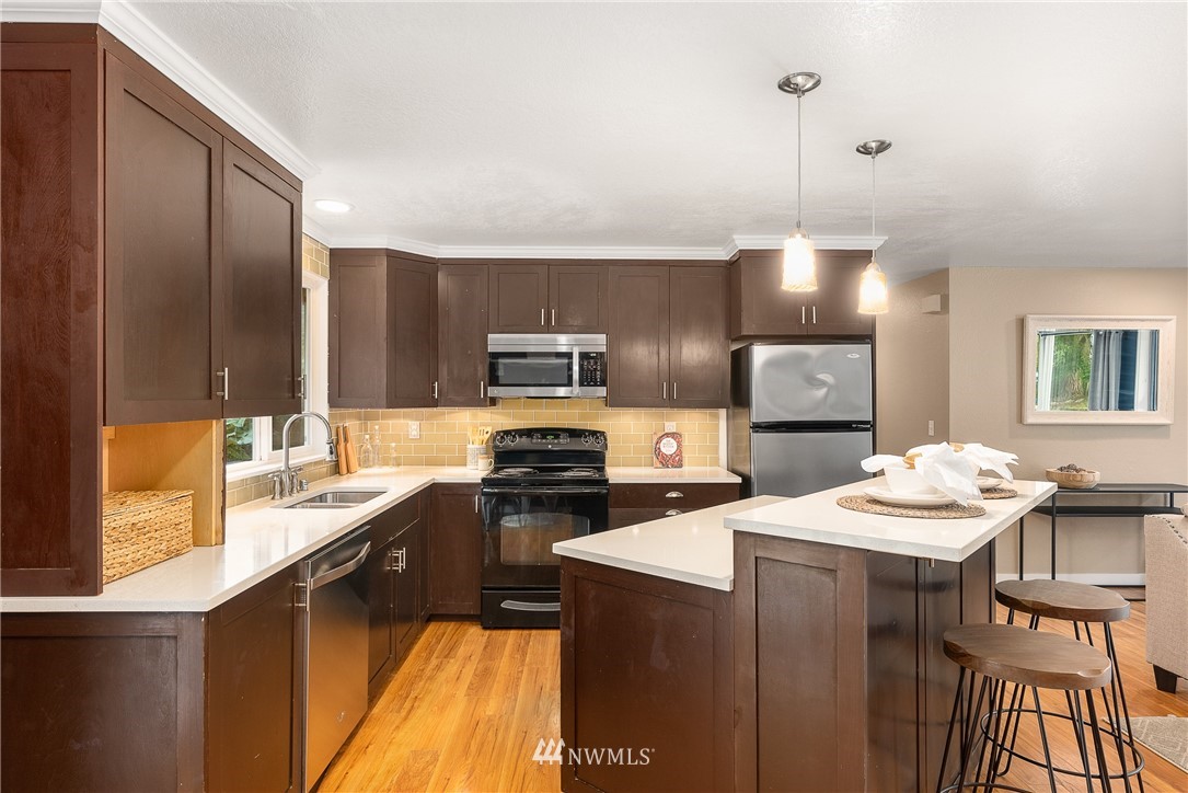 2918 York Road Lynnwood, WA 98087 - Photo 9 of 24 Gallery Image 9