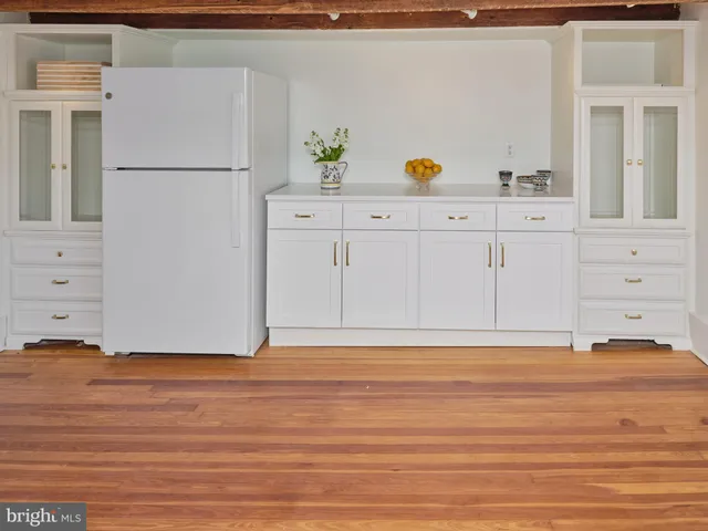 $2,795 | 46 York Street, Unit 3, Lambertville, NJ 08530