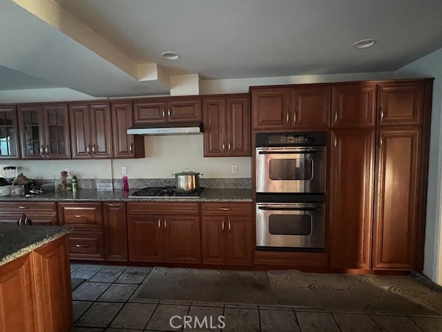 19306 Harlan Avenue Carson, CA 90746 - Photo 3 of 11