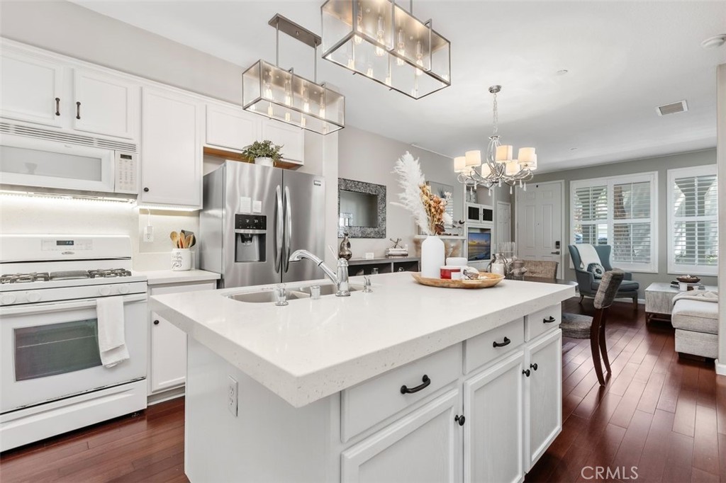 25 Platinum Circle Ladera Ranch, CA 92694 - Photo 18 of 37 Gallery Image 18