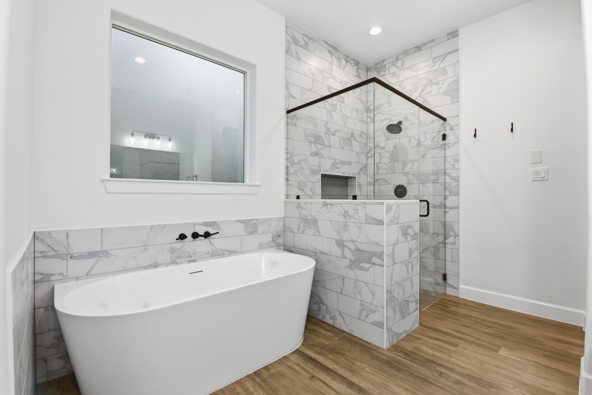 19330 Veterans Road Magnolia, TX 77355 - Photo 16 of 50 Primary bath