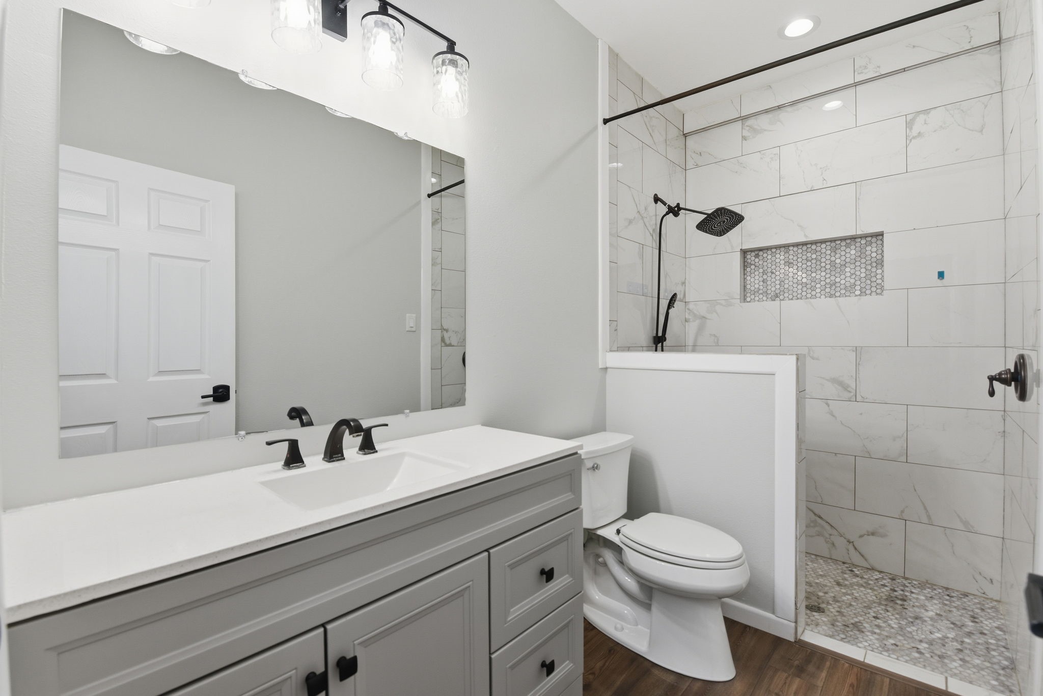 19330 Veterans Road Magnolia, TX 77355 - Photo 43 of 50 Guest house primary bath