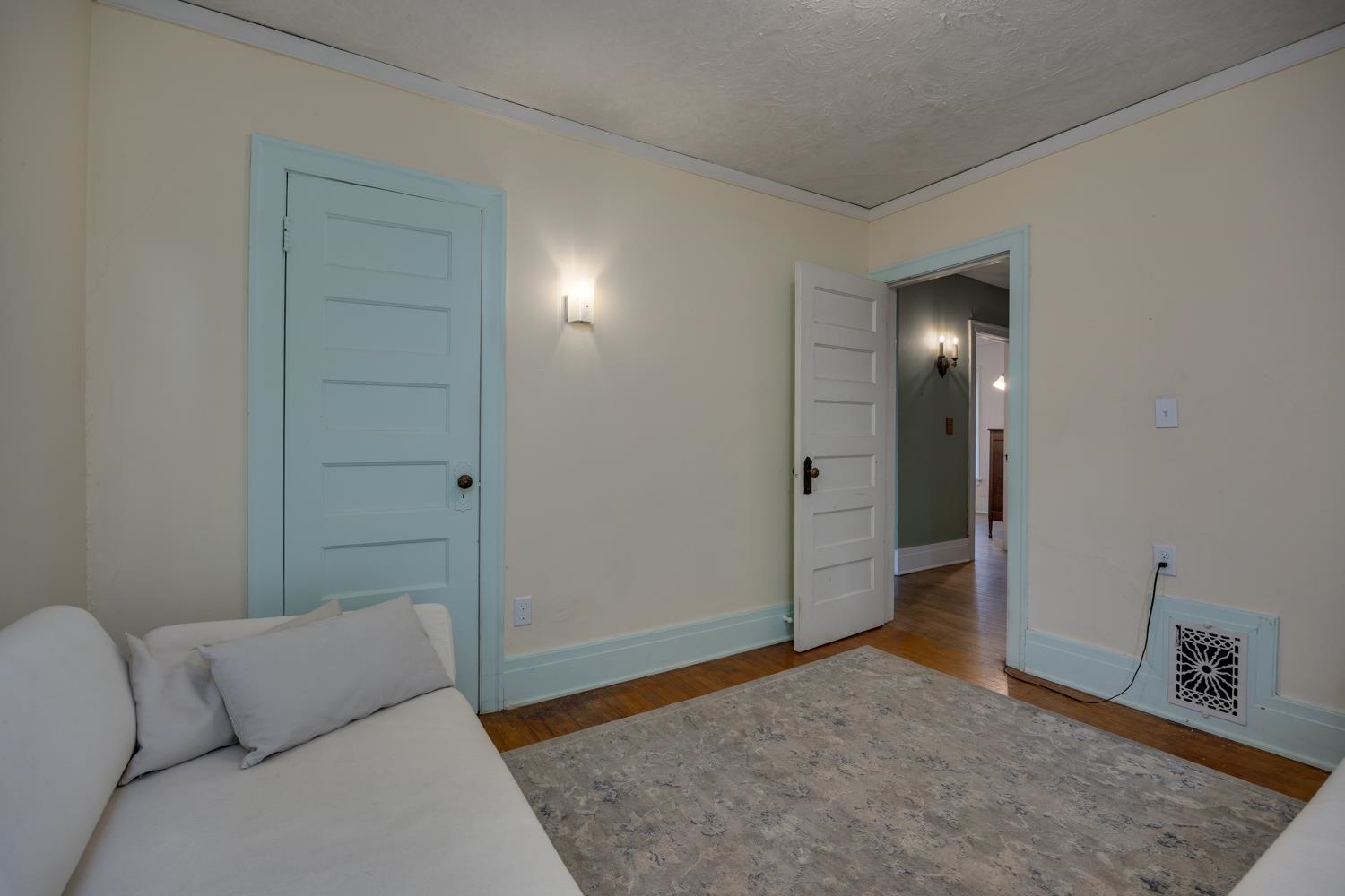 453 Central Beloit, WI 53511 - Photo 27 of 34